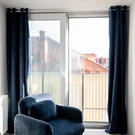 Oldtown Design - Near - Schlossberg View - By Casa Momo アパート グラーツ